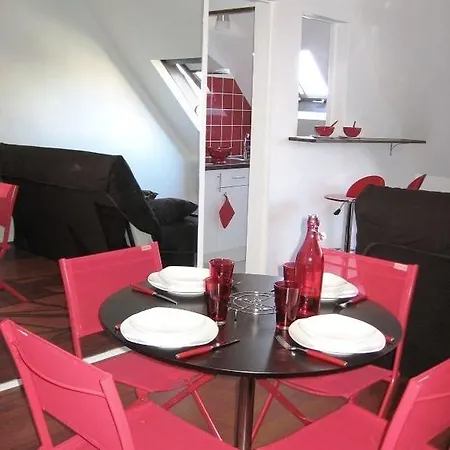 Apartment St Georges